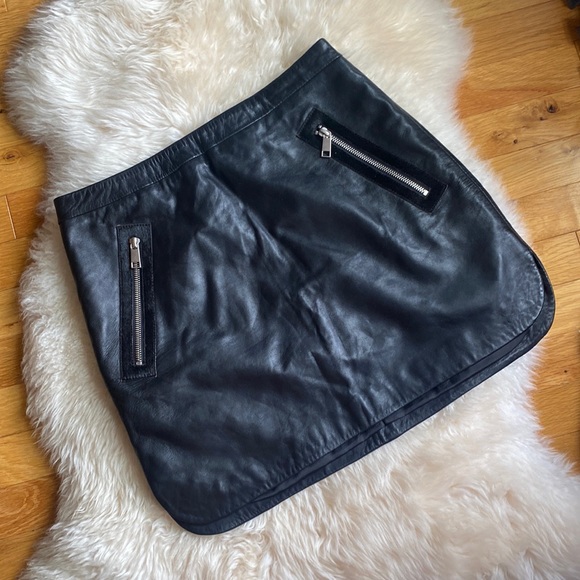 TOPSHOP Genuine Leather Mini Skirt - Picture 1 of 8